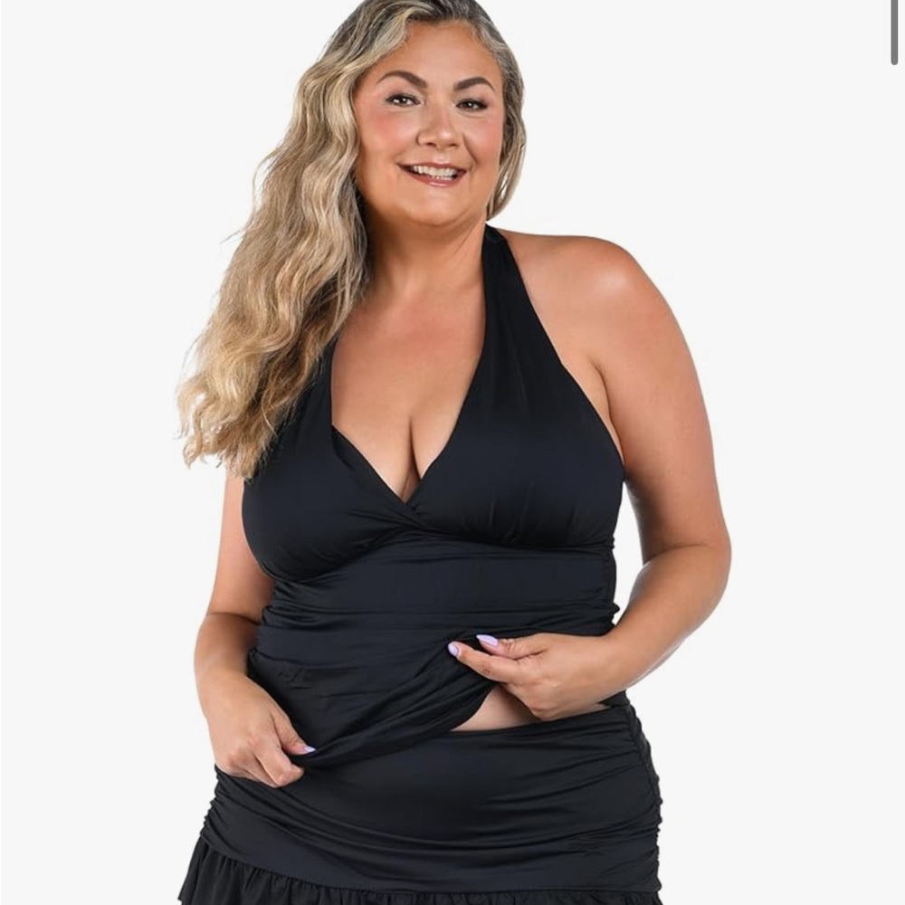 NWT La Blanca Black Island Goddess Solid Halter Tankini Top LB Sz 12 Beach